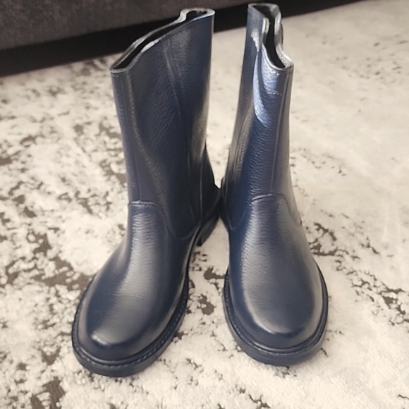 EMU Australia Shoes - EMU Australia Waterproof Rain Boots Women's Size 9